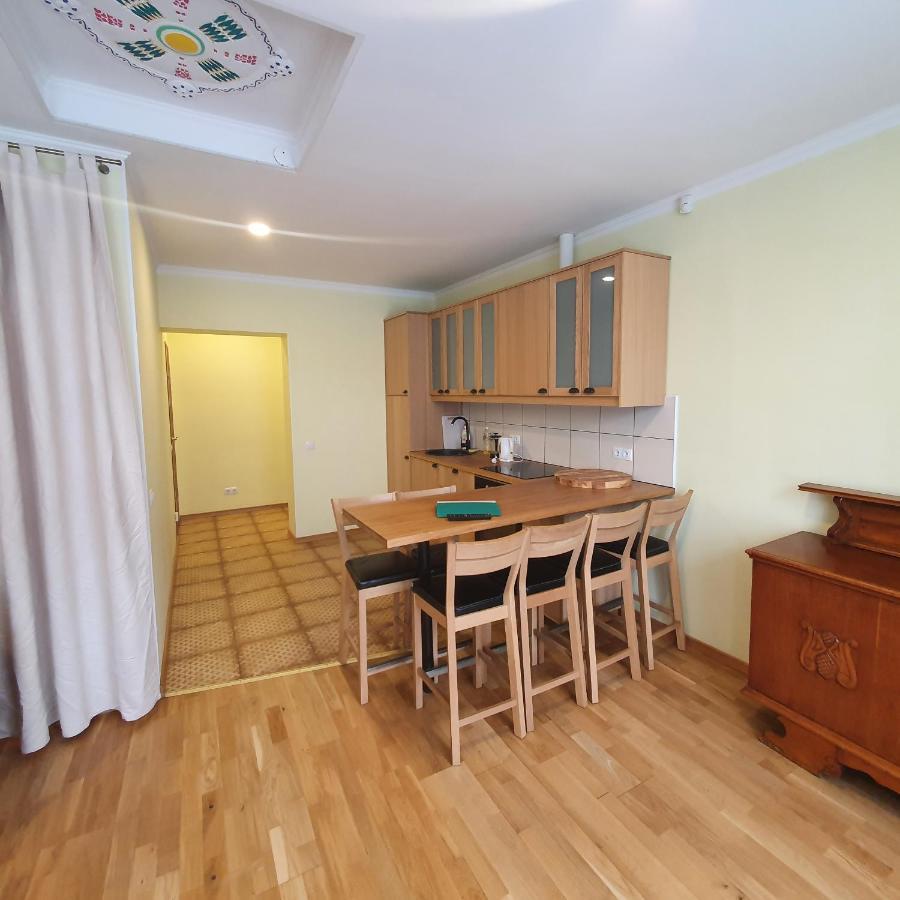 Hot Riga Ernestines Iela 7-7 Enjoy The Feel Of Home And History! Exterior photo
